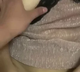 Ba cháu mà biết thì sao? Thì cứ nắc thôi chứ chú cắm vào rồi mà!