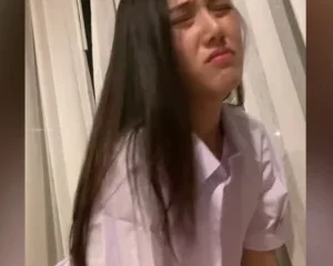 Clip cực hót của bé người Thái – vừa xinh vừa dâm