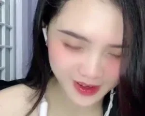 đợi bé nó cởi mà rõ là lâu, nhưng thật sự thì ngon khỏi chê