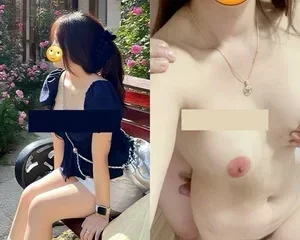 Em sinh viên 2k5 trường nào đó thơm ngon như múi mít