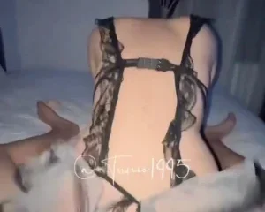 Full clip Tunio1995 và em sgbb ChauAnh2k4