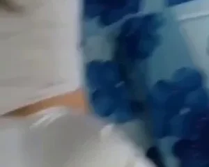 Học sinh cấp 3 chụp kỷ yếu xong vào nhà nghỉ luônn