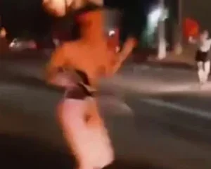 Hot girl cho chem chép đi bão tối qua đã lên hot search