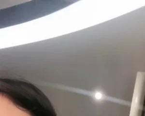 Lan Hạ 2k3 xinh như này mà đi live show bím tiếc thiệt :(