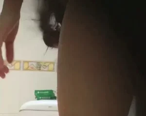 Series rình quay lén em gái tắm 2